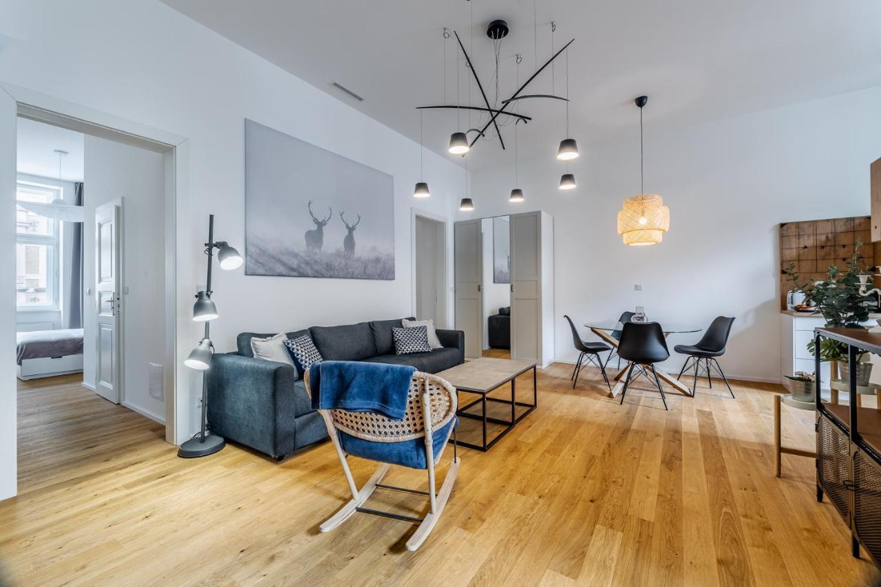 Elegant Apartments Located In The Centre Of Прага Екстер'єр фото