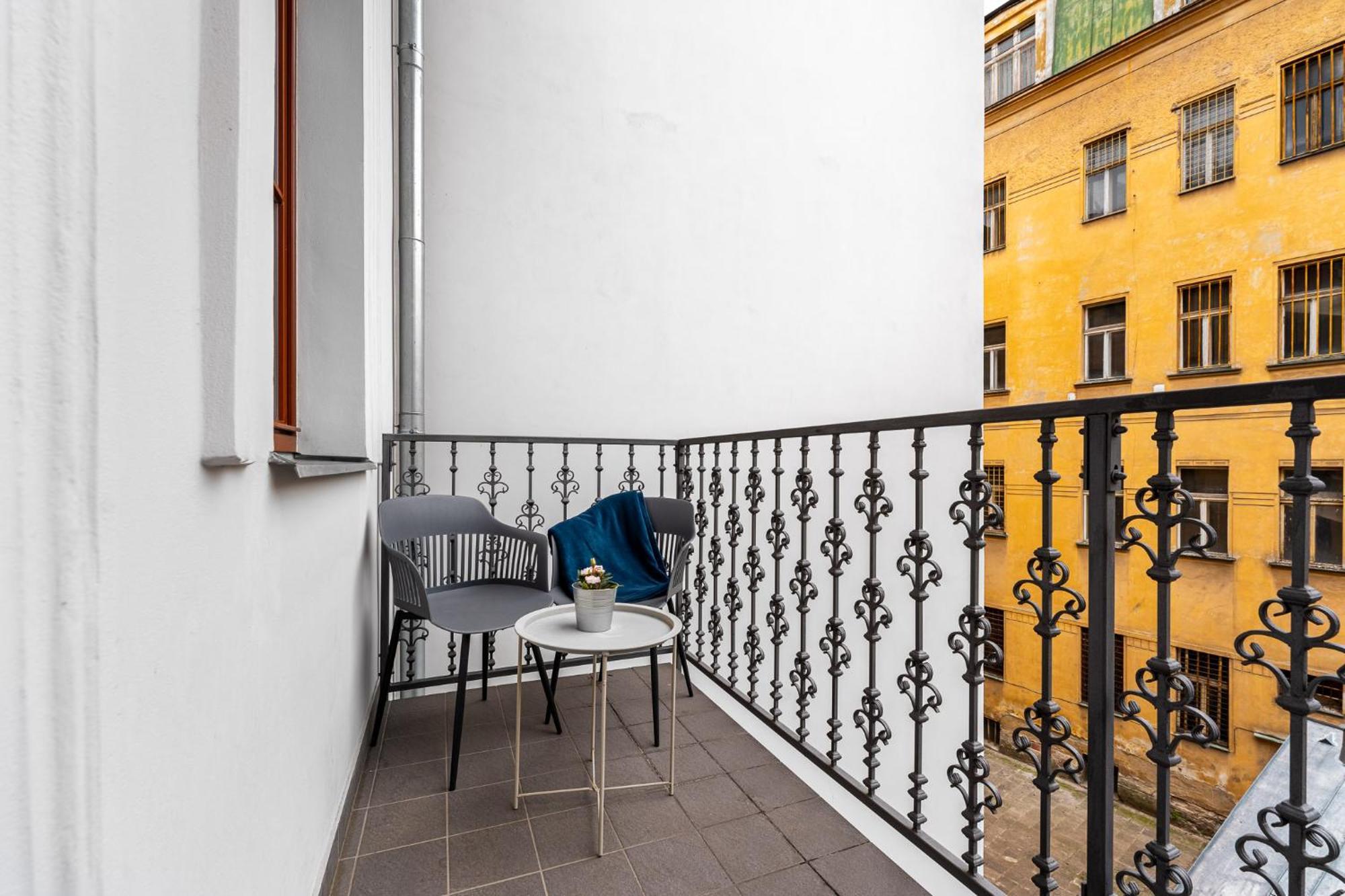 Elegant Apartments Located In The Centre Of Прага Екстер'єр фото