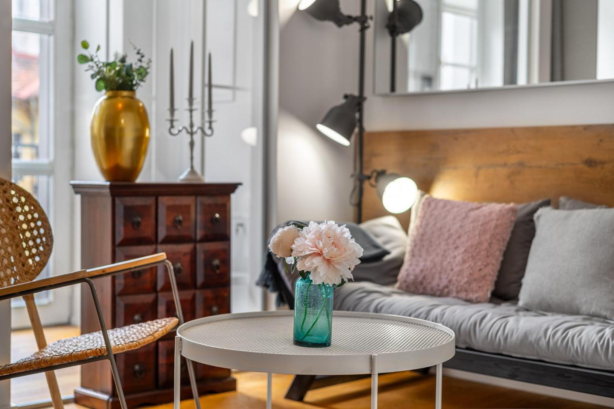 Elegant Apartments Located In The Centre Of Прага Екстер'єр фото