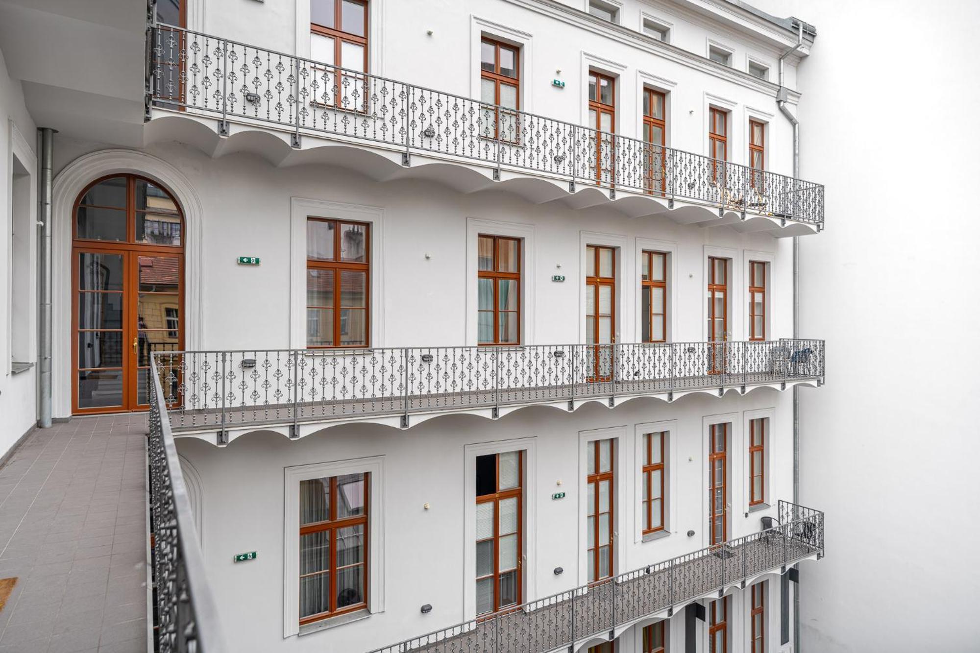 Elegant Apartments Located In The Centre Of Прага Екстер'єр фото